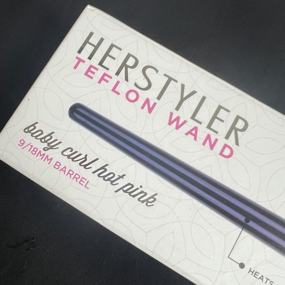 Herstyler Teflon Wand Baby Curl Hot Pink Clipless Ceramic Barrel Dual Volt New - Picture 5 of 5